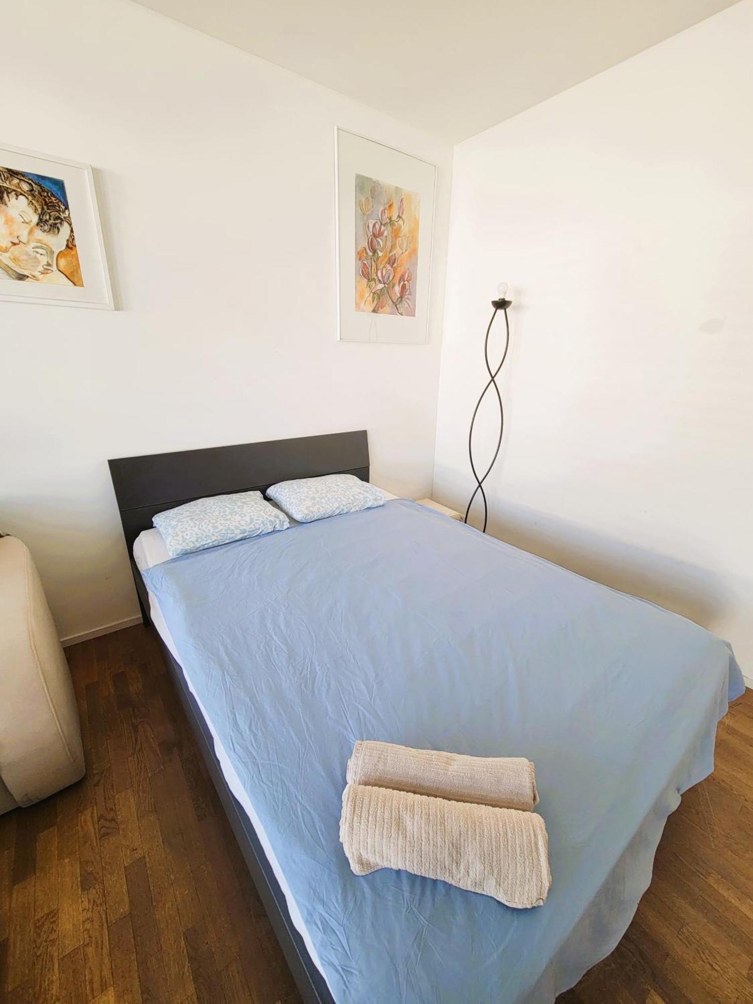 Daire Brand New Downtown In Center With Balcony Hoh Anwand
